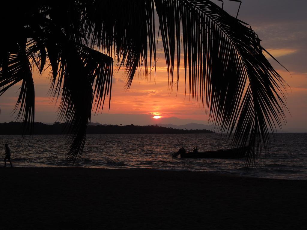Hotel Casitas Flores *