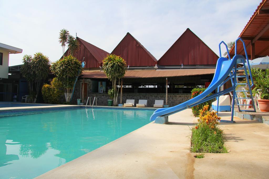 Hotel Oasis Del Pacifico *