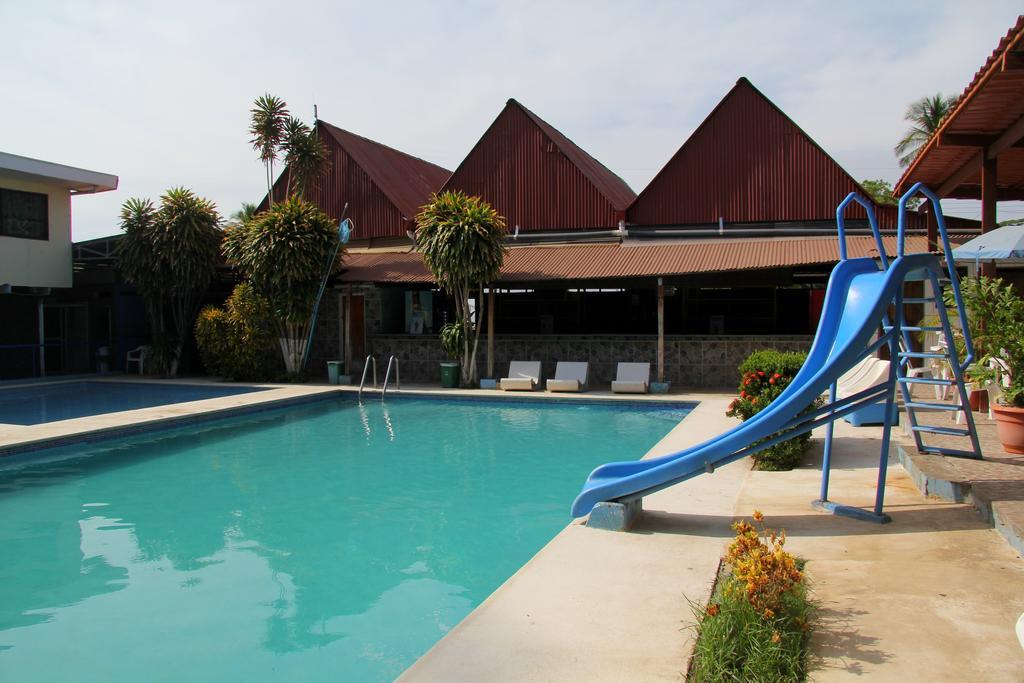 Oasis Del Pacifico