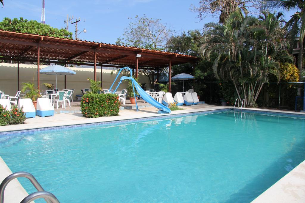 Oasis Del Pacifico Hotel