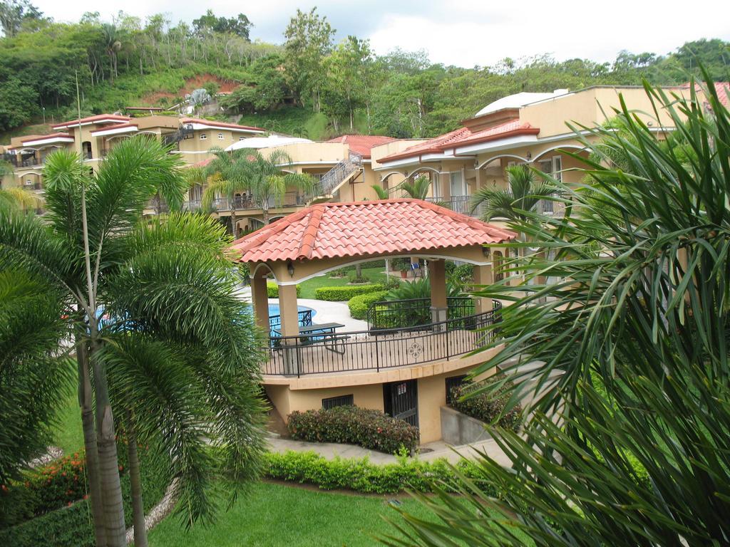 Espacioso Condominio En Pacific Sun Apartment *