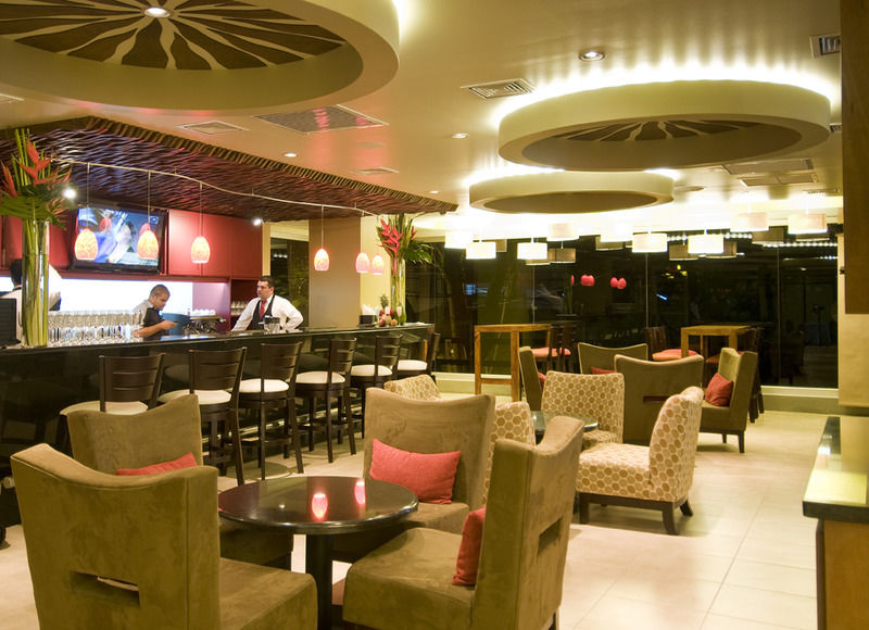 Tryp By Wyndham Sabana 4*