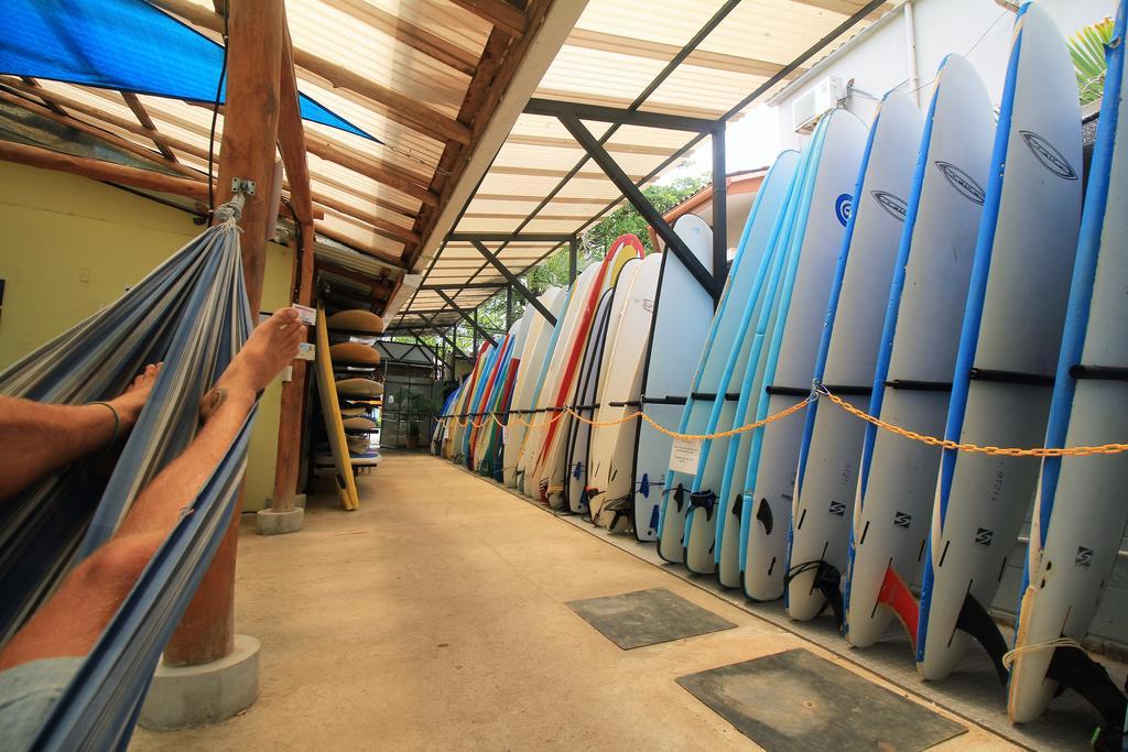 Blue Trailz & Surf Camp Hostel Tamarindo