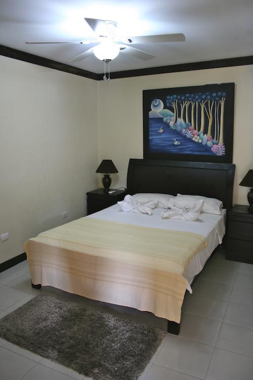 Hotel Tuanis