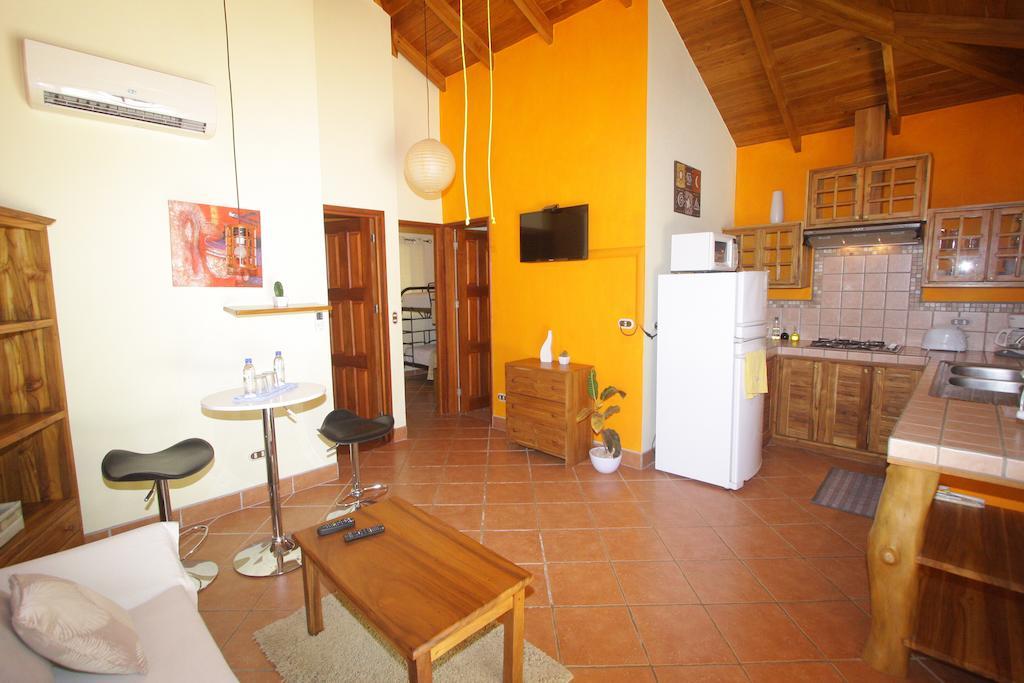 Paraiso Aparthotel