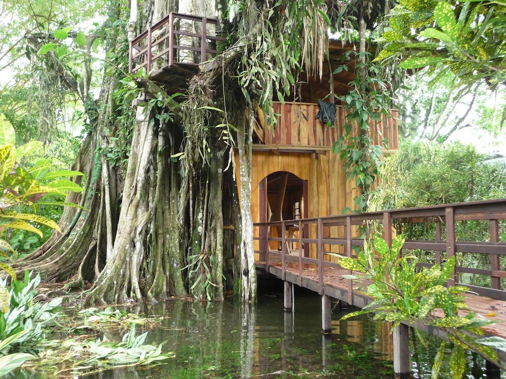 Holiday home Topos Tree House *