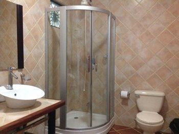 Hotel La Chosa Del Manglar 2*