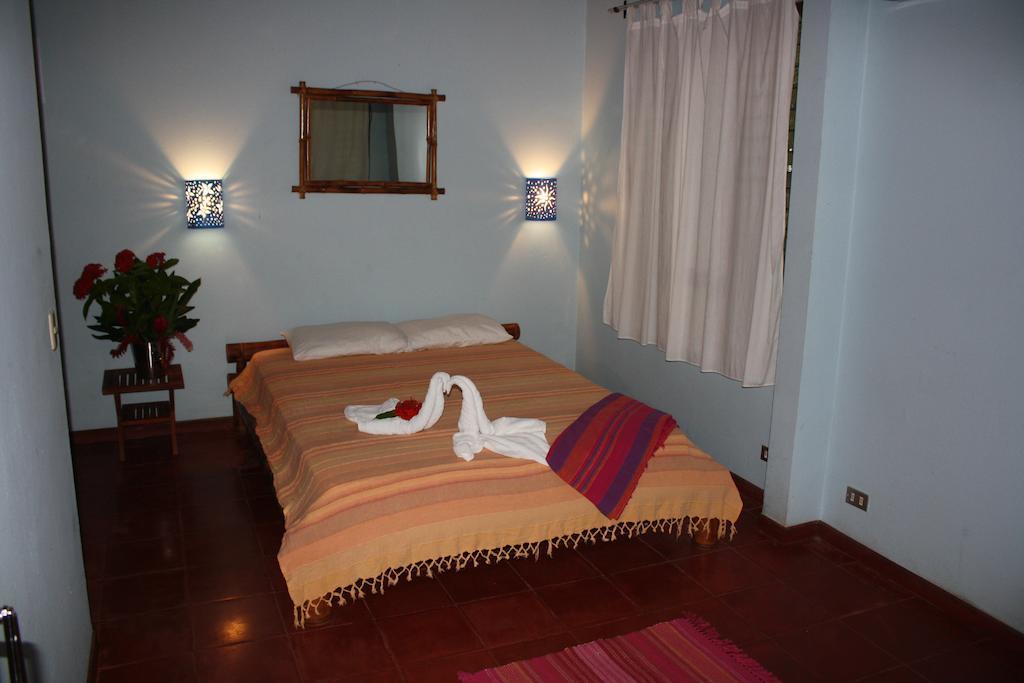 Hotel El Sueno Tropical Puerto Carrillo