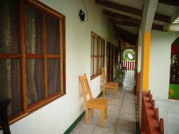 Hostel Cabinas Natural