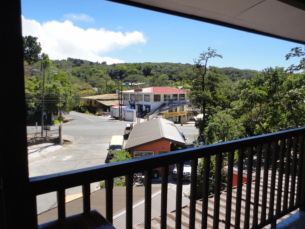 Bed & Breakfast Cabinas Eddy Monteverde