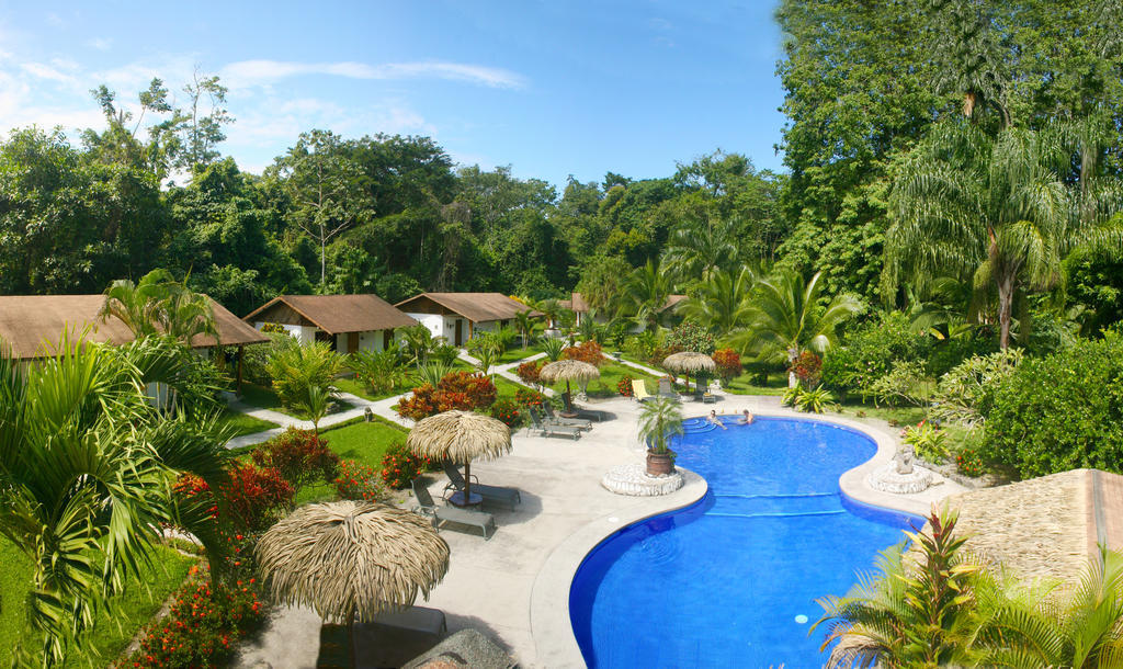 Suizo Loco & Cahuita