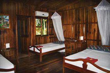 Hotel Escape Caribeno