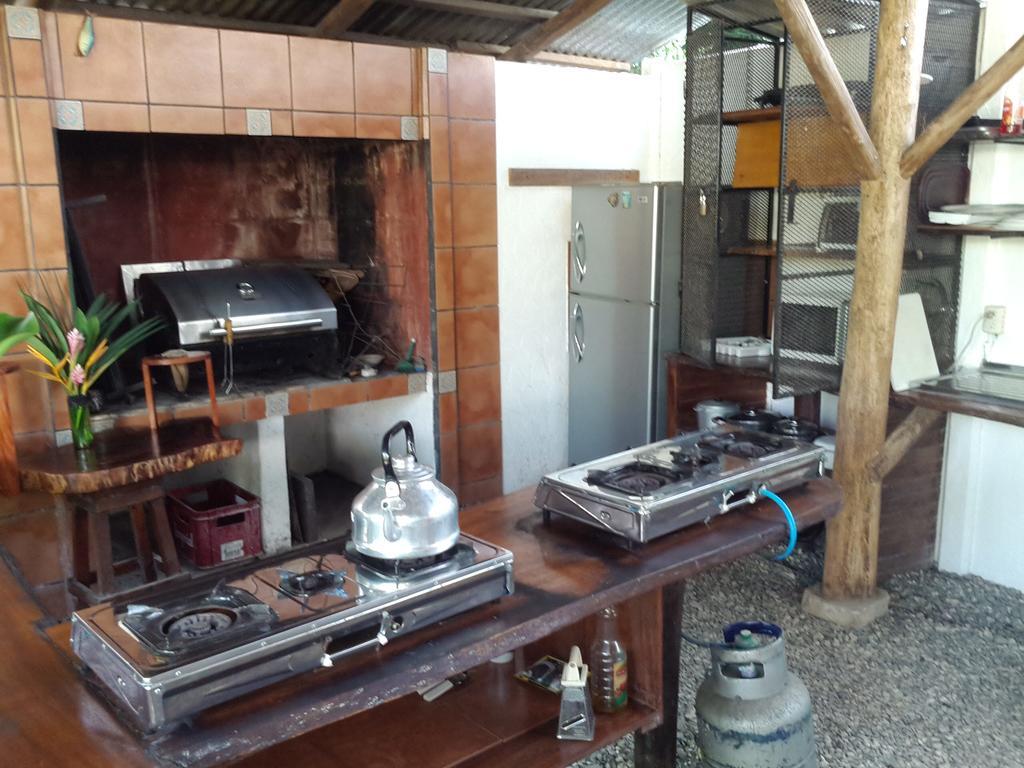 Hotel Cabinas Tropicales