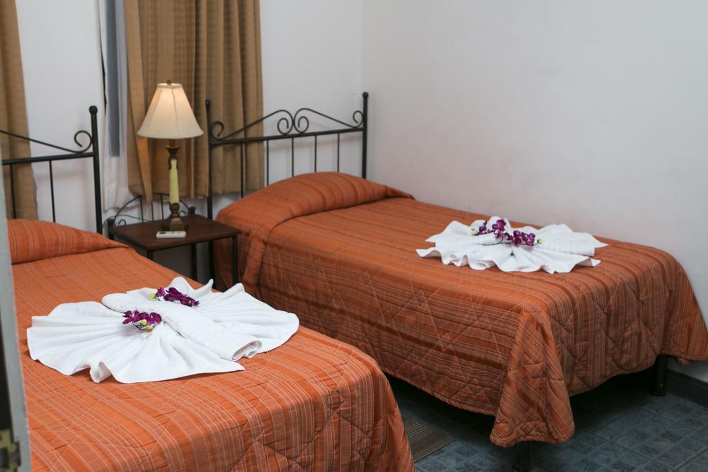 Hotel Alamar 3*
