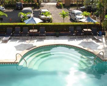 Hotel Carara 4*
