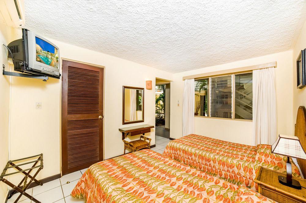 Hotel Pueblo Dorado Tamarindo