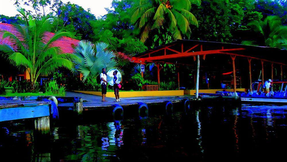 Baula Lodge *