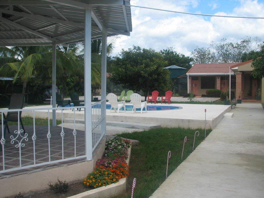 La Arena Hotel