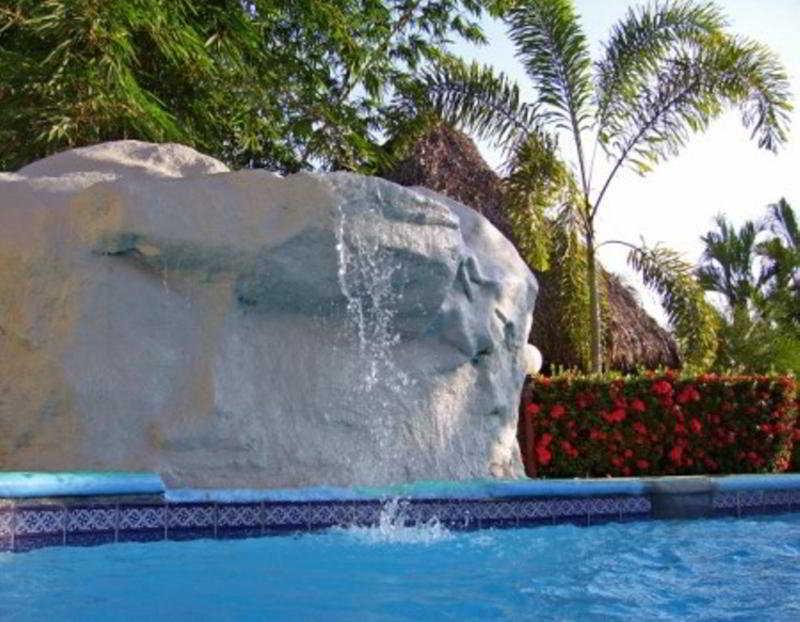 La Palmera 2*