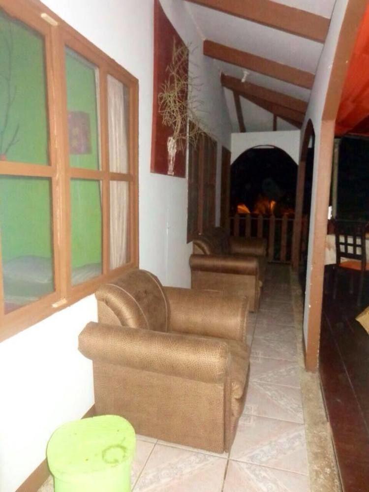 Cabinas Natural * Tortuguero