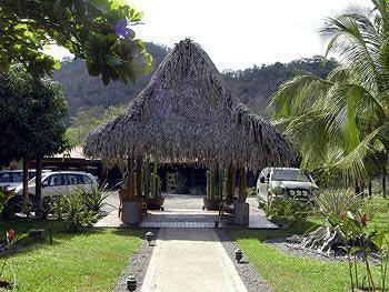 Casa Caletas 3*