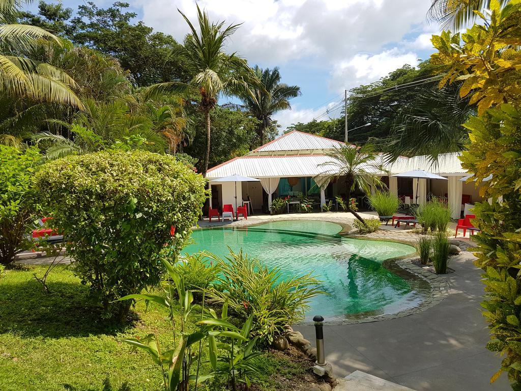 Hotel The Place 3*