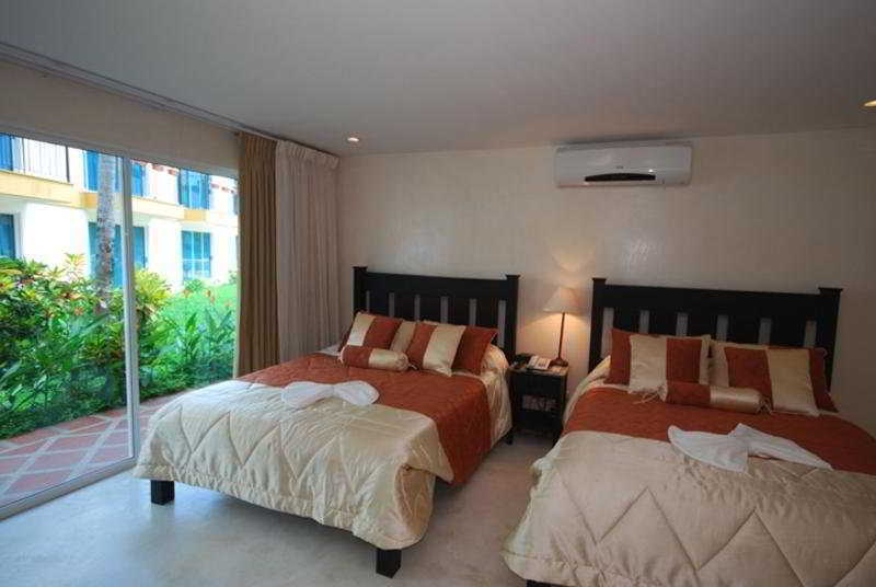 Hotel Mediterraneus 4*