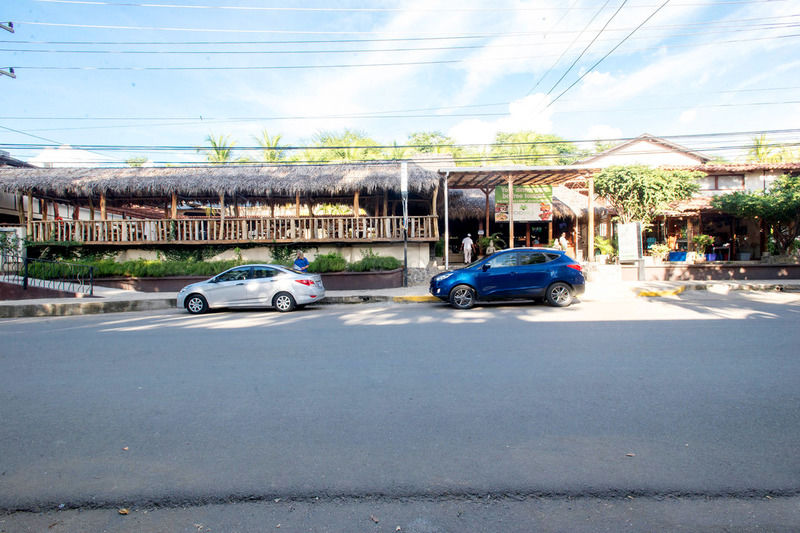 Coco Beach Hotel