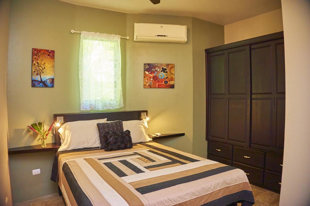 Bed & Breakfast Manoas Luxury Camping And Rentals 3*