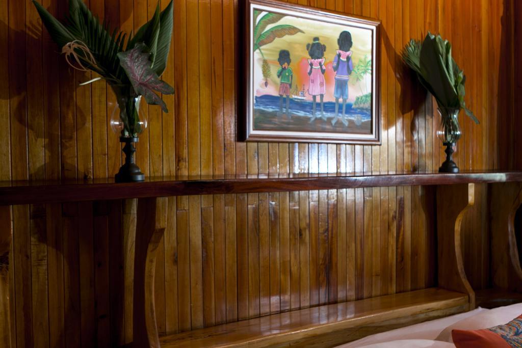 La Isla Hotel 2*