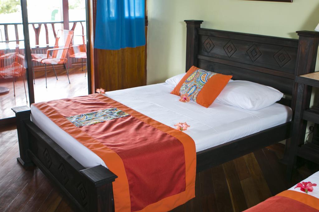 La Isla Puerto Viejo de Talamanca