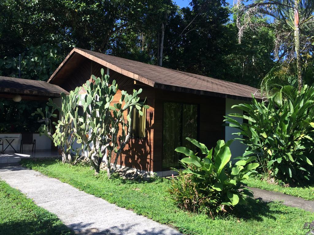 Suizo Loco & Hotel Cahuita