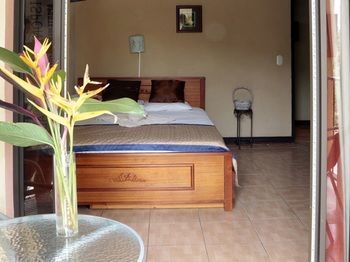 Jinesta Conchal Hotel 4*