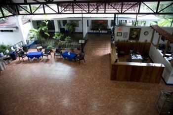 Hotel Aeropuerto 3*