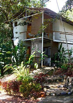 Hotel Adelante Ojochal