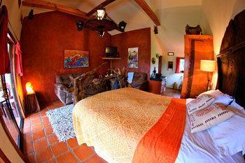 Hotel Toad Hall 4*