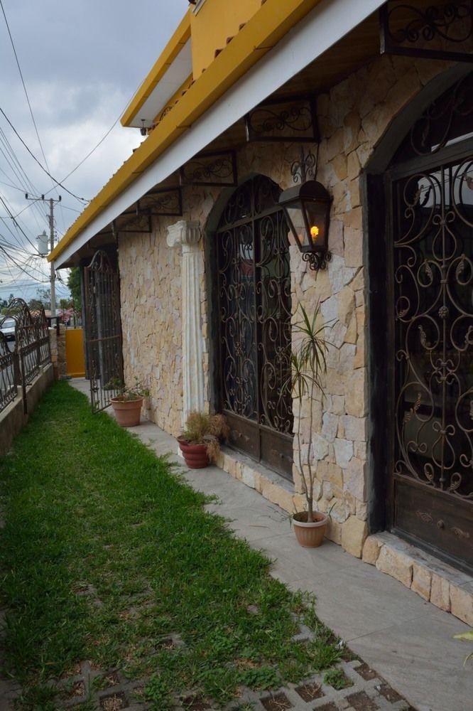 Hotel Apartamentos El Castillo 3*