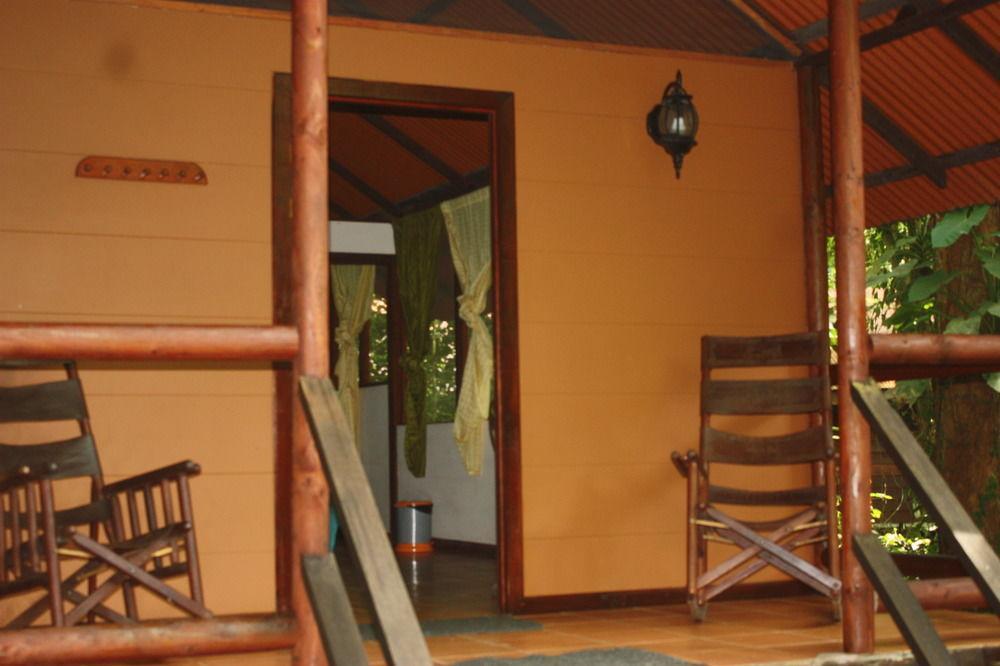 Hotel Rana Roja Tortuguero