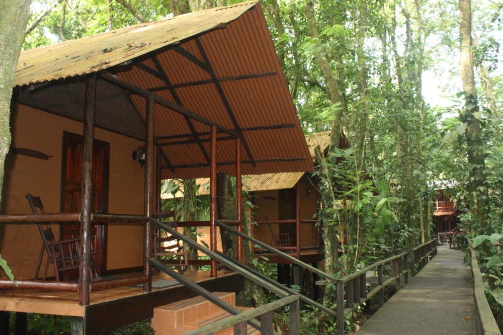 Rana Roja Hotel 2*