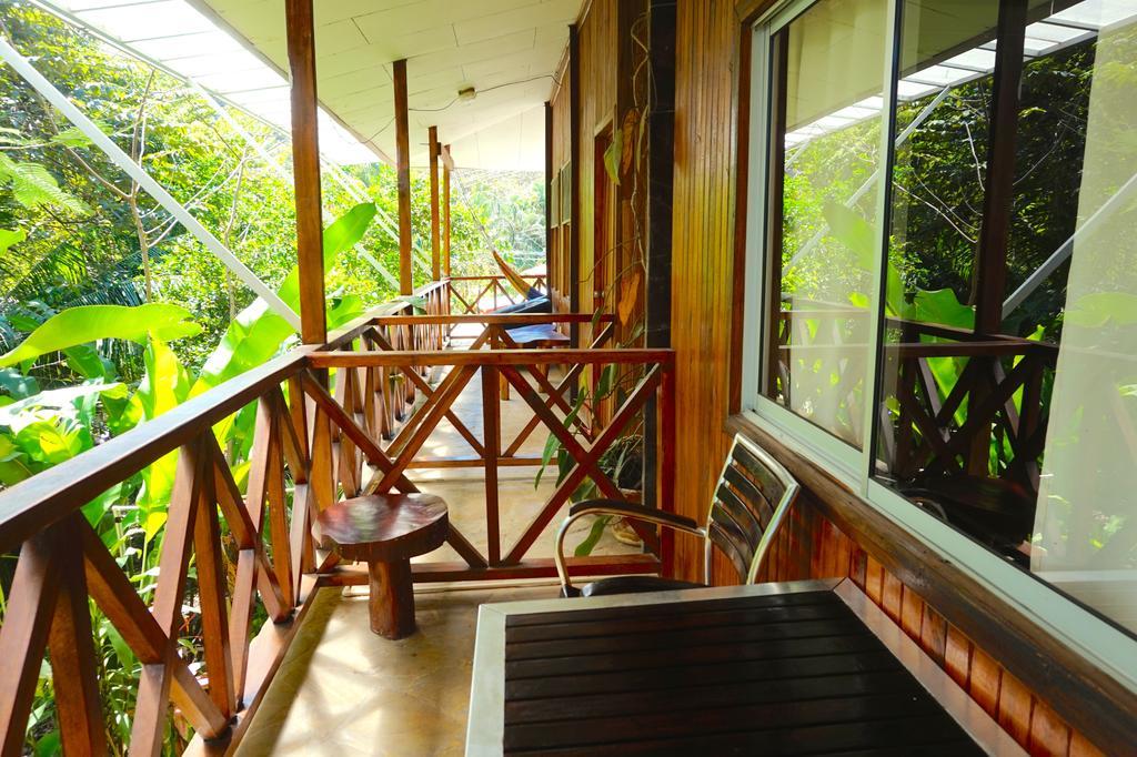 Hotel Aurora Lodge Montezuma