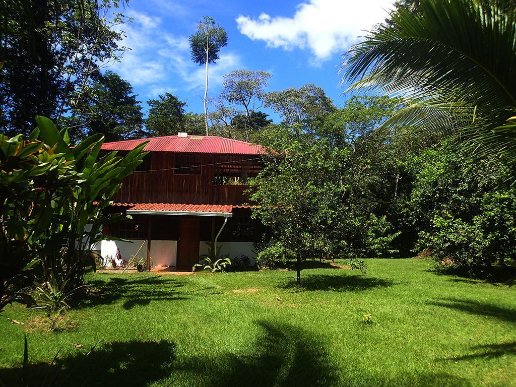 Hostel Corcovado *