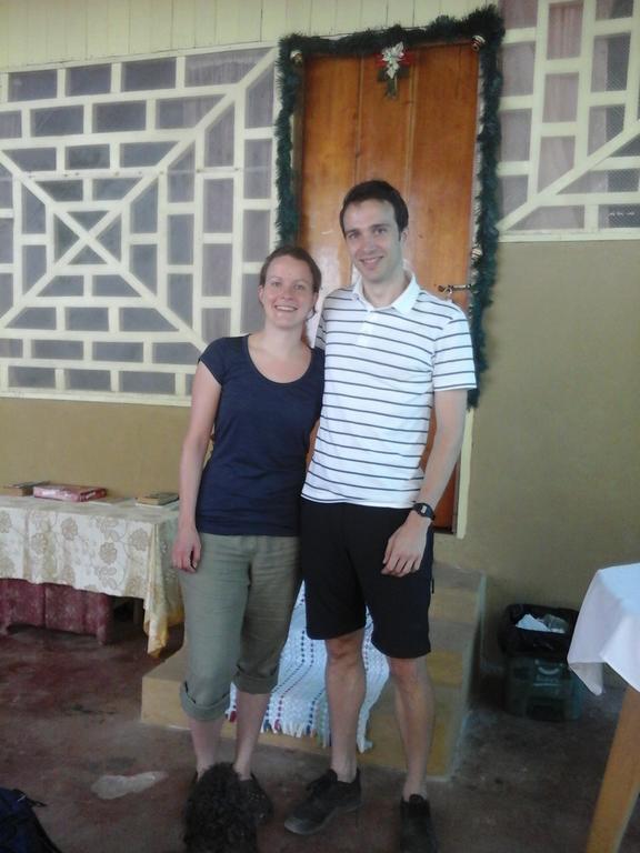 Guest house Las Brisas Tours Y Cabinas Ciudad Cortes