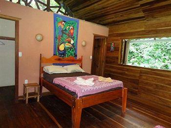 Casa Moabi Bed & Breakfast 2*