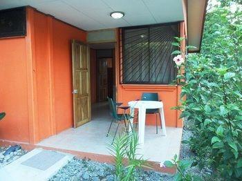 Aiyana Holiday park 3*