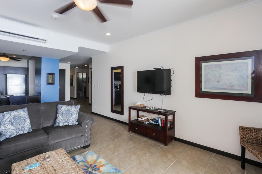 The Palms 703 Apartment Jaco
