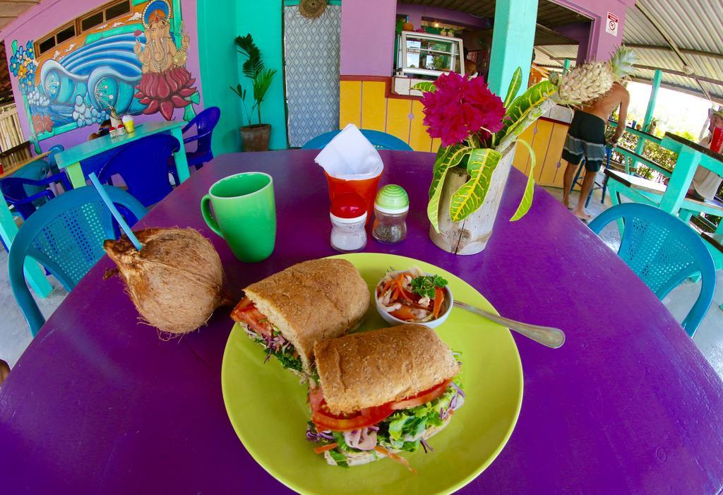 Cafe De La Suerte Lodge Pavones (Puntarenas)