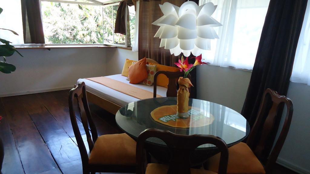Mandarina Hotel 3*