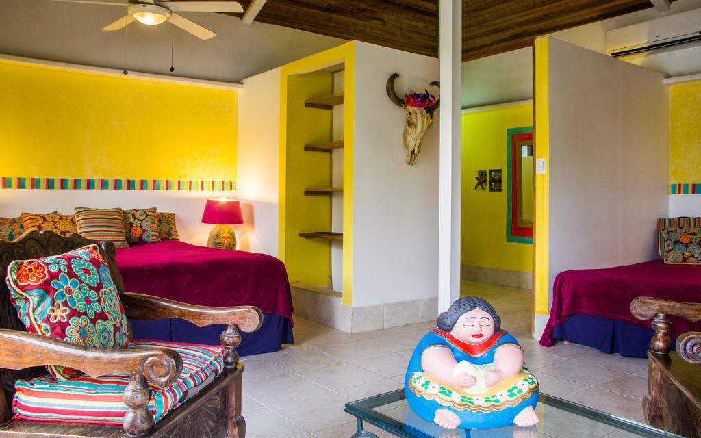 The Place 3* Playa Santa Teresa (Puntarenas)