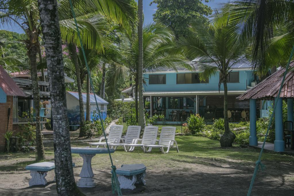 Hotel Pelican Beachfront