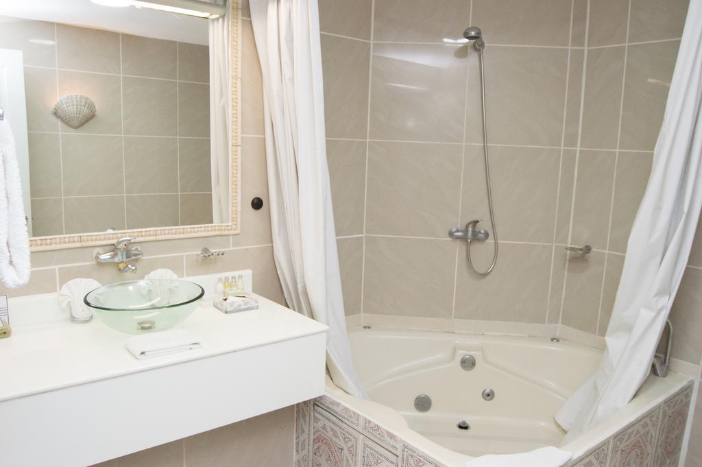 Hotel La Mansion 5*